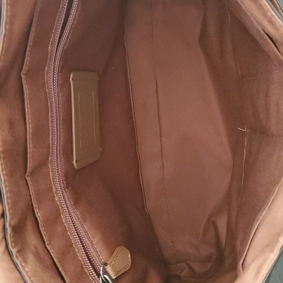 Hudson Messenger In Signature Canvas - Picture 7 of 10